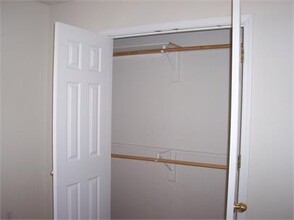 1303 Robert Ray Dr in Columbia, MO - Building Photo - Building Photo