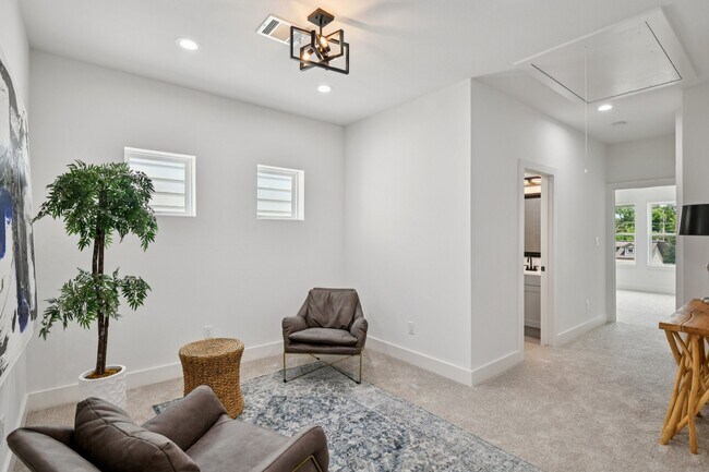 6735 Liverpool St in Houston, TX - Building Photo - Building Photo