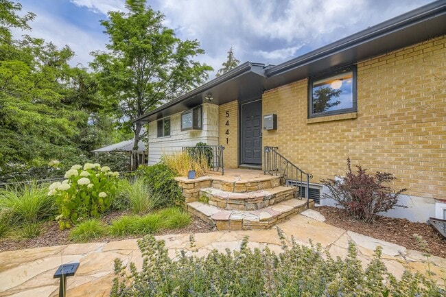 5441 S Cedar St in Littleton, CO - Building Photo - Building Photo