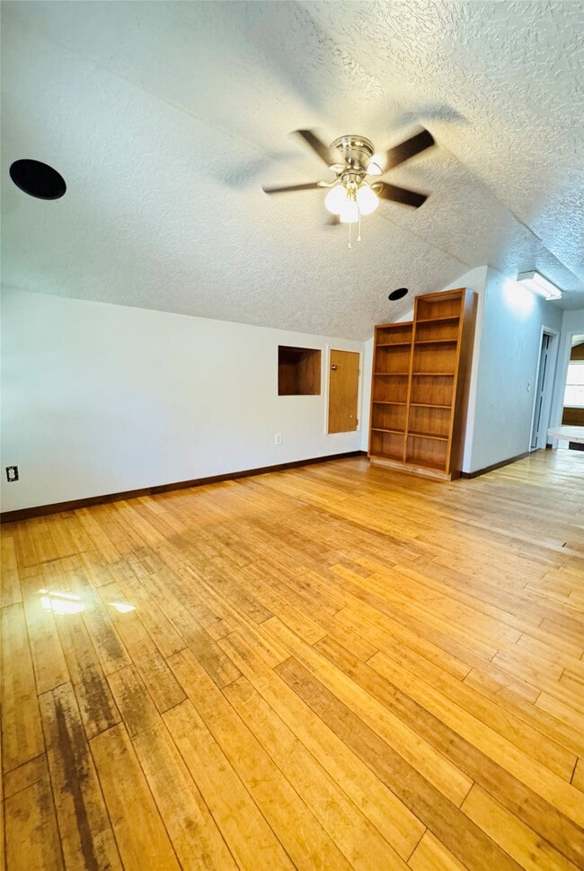 21000 McGager Dr in New Caney, TX - Building Photo - Building Photo