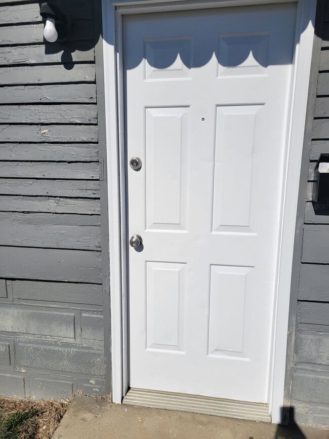 2502 Oak St in Parkersburg, WV - Building Photo - Building Photo