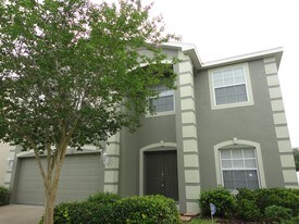 11114 Creek Haven Dr in Riverview, FL - Building Photo