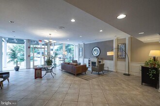 10570 Main St in Fairfax, VA - Building Photo - Building Photo