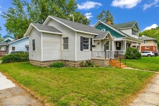 1217 Mansfield St in Port Huron, MI - Building Photo - Building Photo
