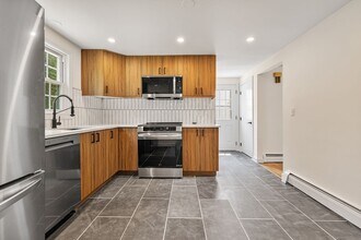 194 Glenellen Rd in Boston, MA - Building Photo - Building Photo