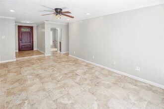 6 Coralberry Ct in Spring, TX - Building Photo - Building Photo