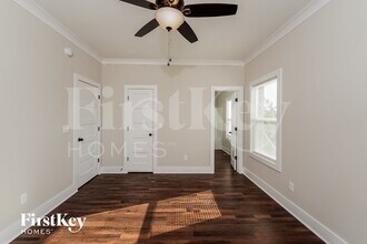 7540 Old Acton Rd in Moody, AL - Foto de edificio - Building Photo