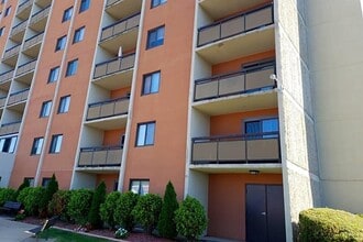 9 N Penn Ave in Greenville, PA - Building Photo - Building Photo