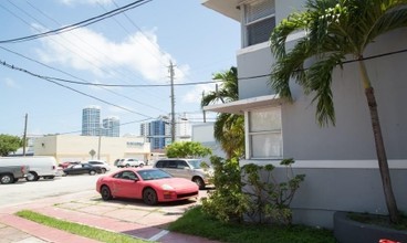 7120 Indian Creek Dr in Miami Beach, FL - Building Photo - Building Photo