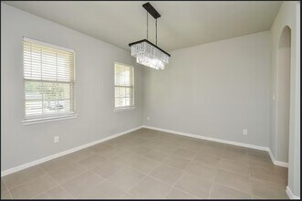 6031 Scott Way in Rosenberg, TX - Foto de edificio - Building Photo