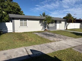 30321 SW 155th Ave in Homestead, FL - Building Photo