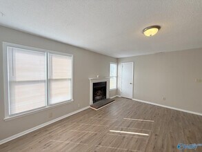 2700 Lantern Walk SE in Huntsville, AL - Foto de edificio - Building Photo