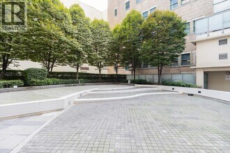 610 Granville St in Vancouver, BC - Building Photo - Building Photo