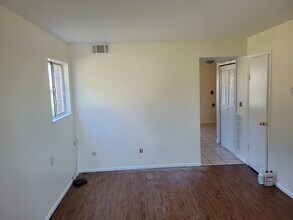 13691 E Nevada Pl in Aurora, CO - Foto de edificio - Building Photo