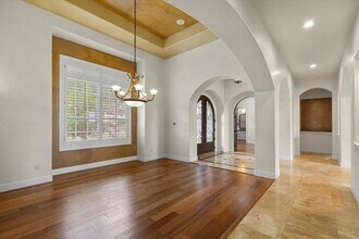 8600 Bluegrass Dr in Austin, TX - Building Photo - Building Photo