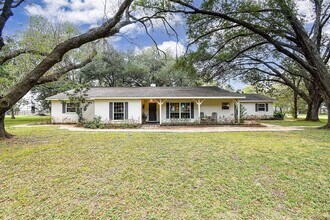 34122 Pecan Hill Dr in Fulshear, TX - Building Photo - Building Photo