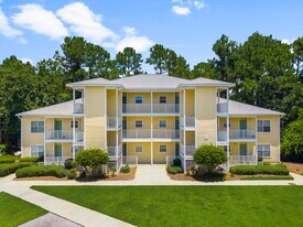 200 Sandestin Ln in Miramar Beach, FL - Building Photo