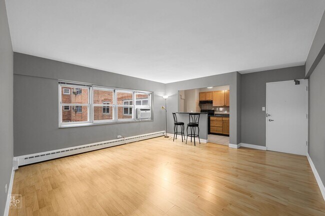 4970 N Marine Dr in Chicago, IL - Building Photo - Building Photo