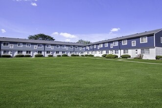 The Townhomes of Canton in Canton, MI - Foto de edificio - Building Photo