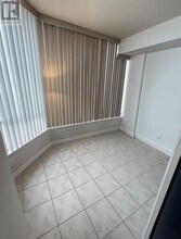 26 Hanover Rd in Brampton, ON - Building Photo - Building Photo