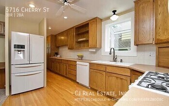 5716 Cherry St in Kansas City, MO - Building Photo - Building Photo