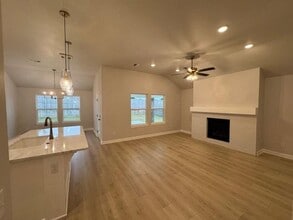 2172 Emily Rae Ln in Blanchard, OK - Building Photo - Building Photo