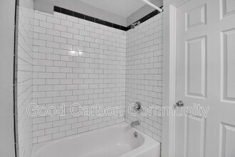 328 Elmwood Ave in Buffalo, NY - Building Photo - Building Photo