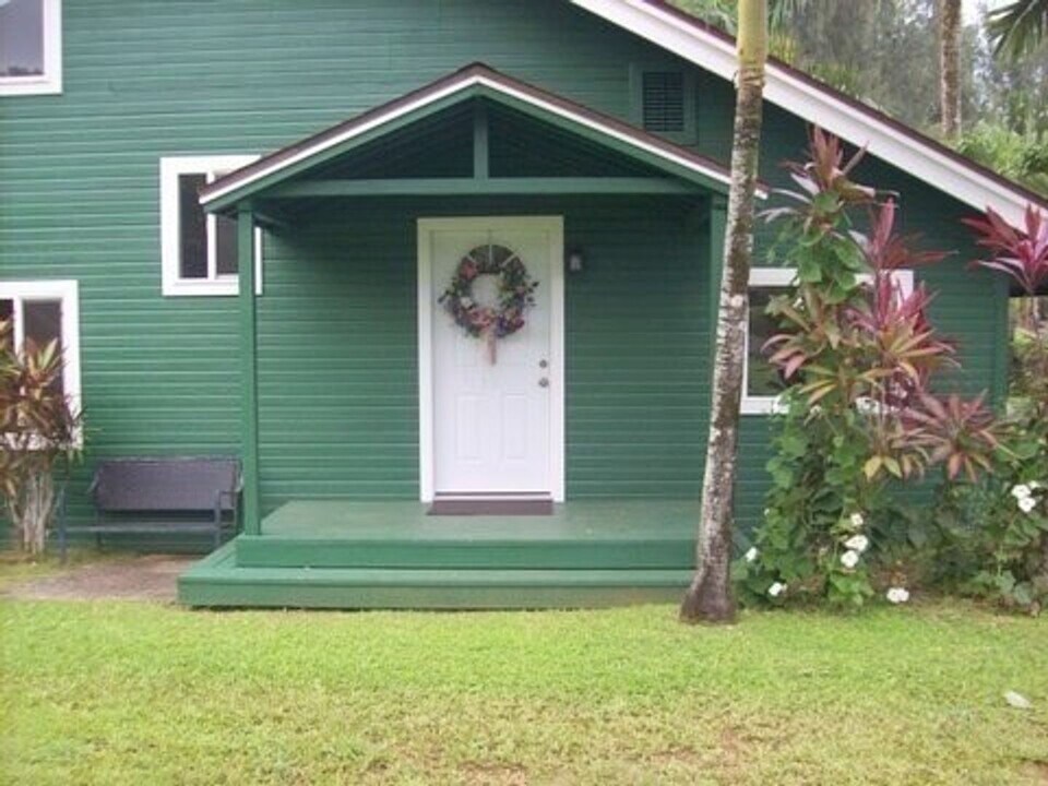 5001 Hanalei Plantation Rd in Princeville, HI - Building Photo