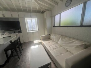 1351 Lenox Ave. in Miami Beach, FL - Building Photo - Building Photo