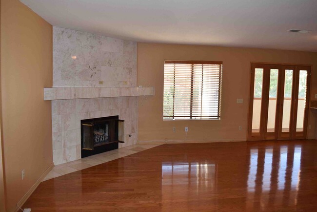 2657 Cazadero Dr in Carlsbad, CA - Building Photo - Building Photo