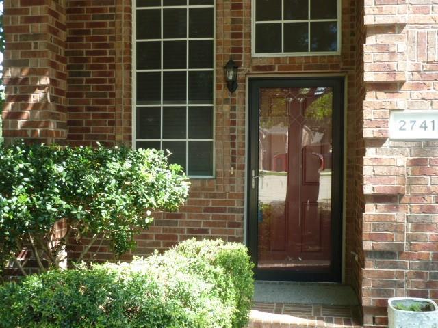 2741 Lynx Ln in Fort Worth, TX - Building Photo - Building Photo