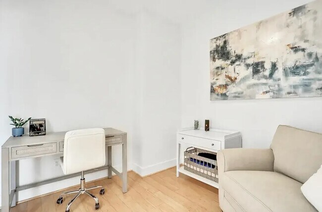 145 2nd Ave S, Unit 619 in St. Petersburg, FL - Building Photo - Building Photo