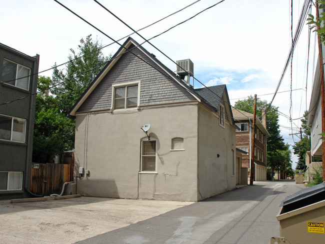 1060 Marion St in Denver, CO - Foto de edificio - Building Photo