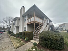 314 Thalia Station Ct in Virginia Beach, VA - Building Photo