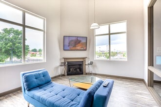 Tiger Village in Columbia, MO - Foto de edificio - Interior Photo