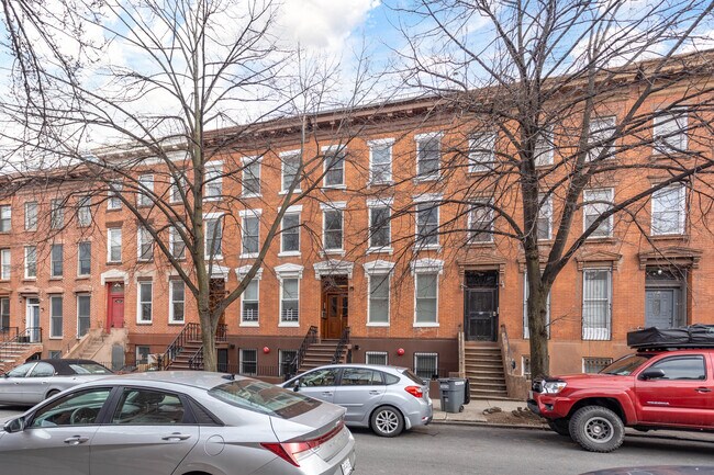 87 Ryerson St in Brooklyn, NY - Building Photo - Building Photo