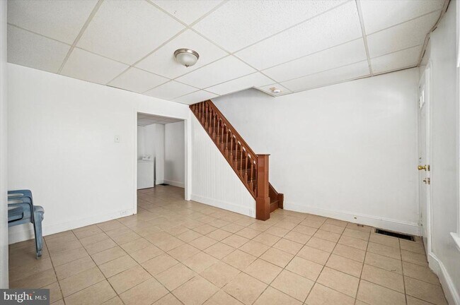 6106 N Norwood St in Philadelphia, PA - Building Photo - Building Photo