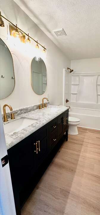 4332 Peachtree Dr in Myrtle Beach, SC - Building Photo