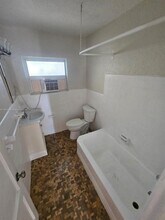 1219 NE 6th St in Fort Lauderdale, FL - Building Photo - Building Photo