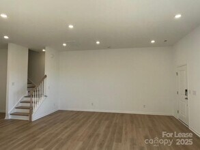 5846 Coulee Ln in Charlotte, NC - Building Photo - Building Photo