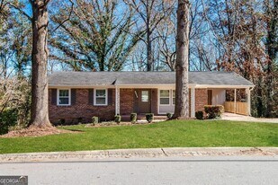 5272 Norman Blvd in Atlanta, GA - Building Photo