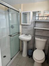 6494 Collins Ave in Miami Beach, FL - Building Photo - Building Photo