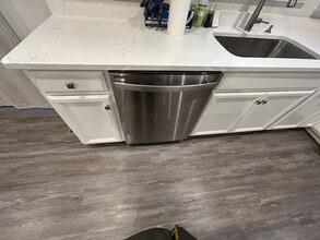 309 Pebble Creek Ct in Amherst, OH - Building Photo - Building Photo