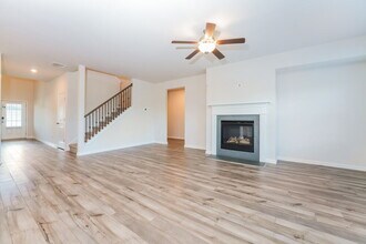 780 Sara Mdw Rd in Loganville, GA - Building Photo - Building Photo