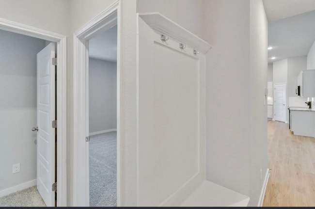 222 Nespral Dr in San Antonio, TX - Foto de edificio - Building Photo