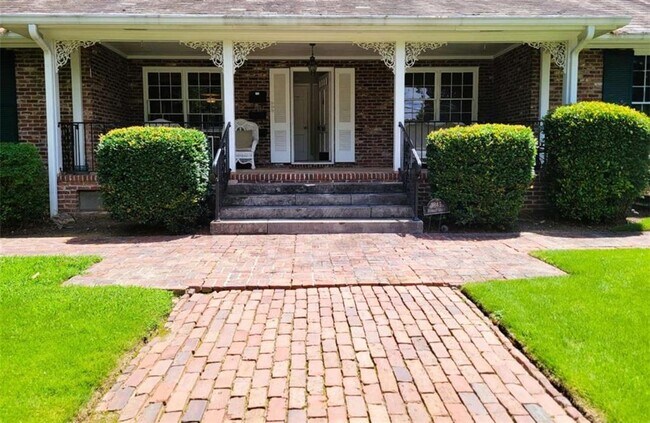 property at 1845 Monroe Dr NE