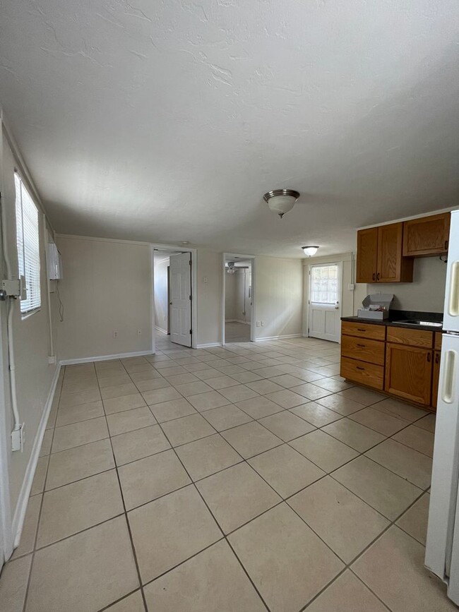 1017 SW 5th St in Gainesville, FL - Building Photo - Building Photo