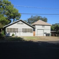 503 Sunnyside Ave in Modesto, CA - Building Photo
