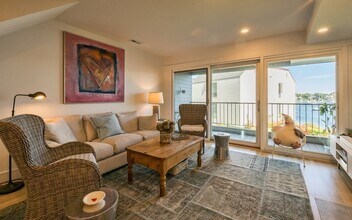 31 Constitution Way in Marblehead, MA - Building Photo - Building Photo