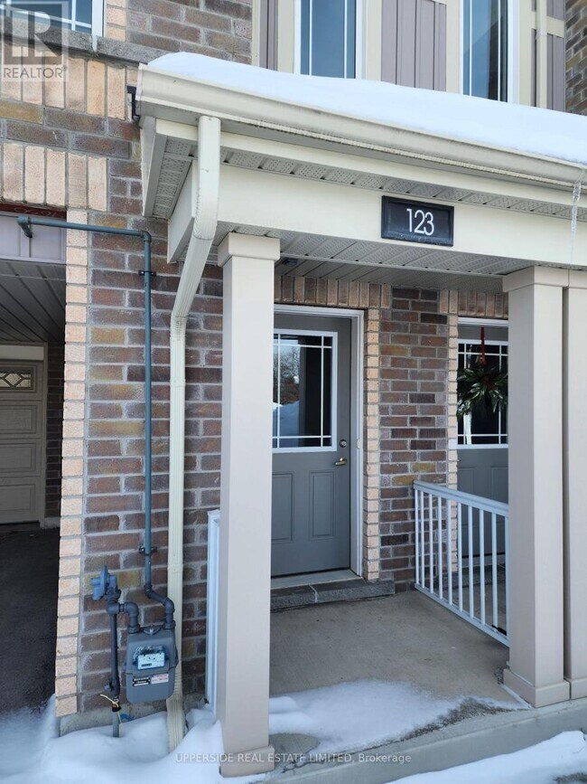 123 Frank's Wy in Barrie, ON - Building Photo - Building Photo